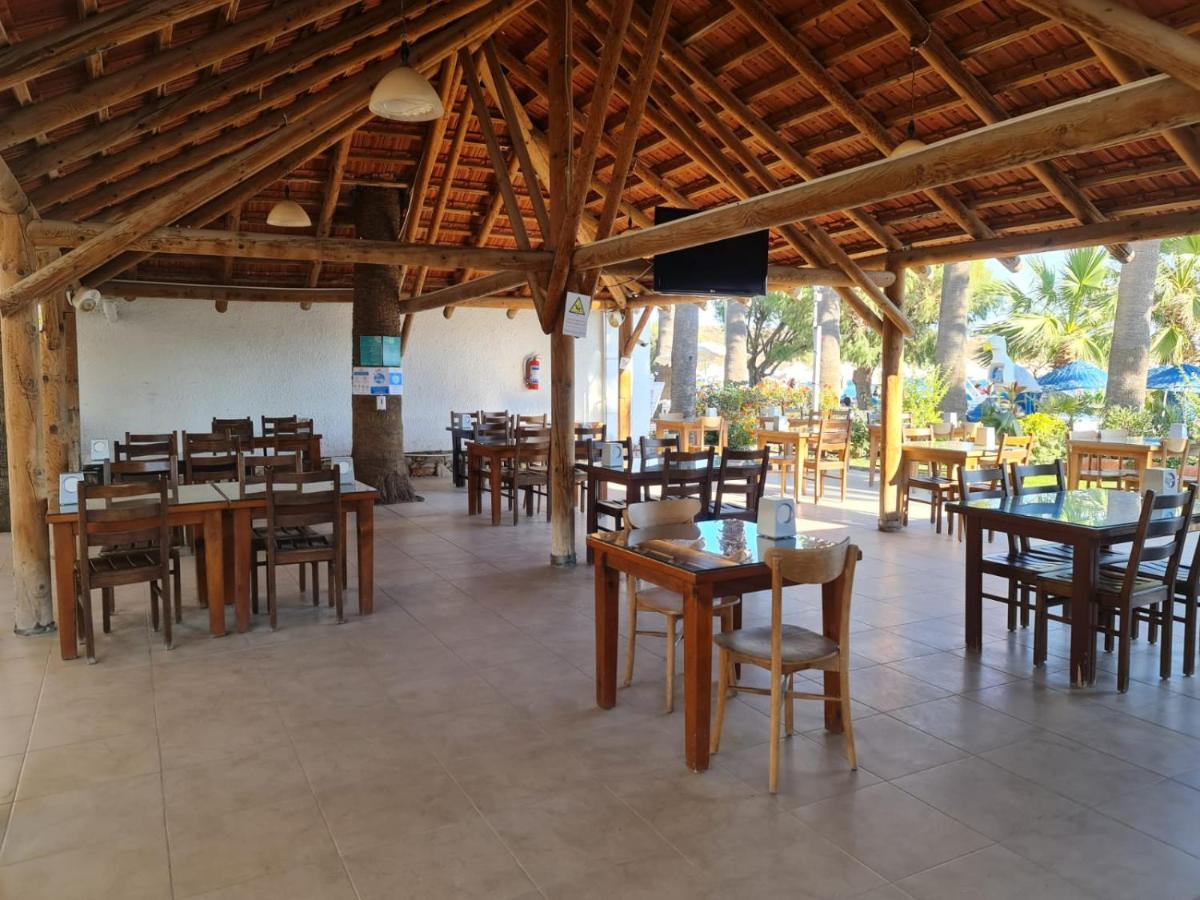 Nagi Beach Hotel Гюмбет Екстериор снимка