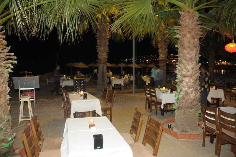 Nagi Beach Hotel Гюмбет Екстериор снимка