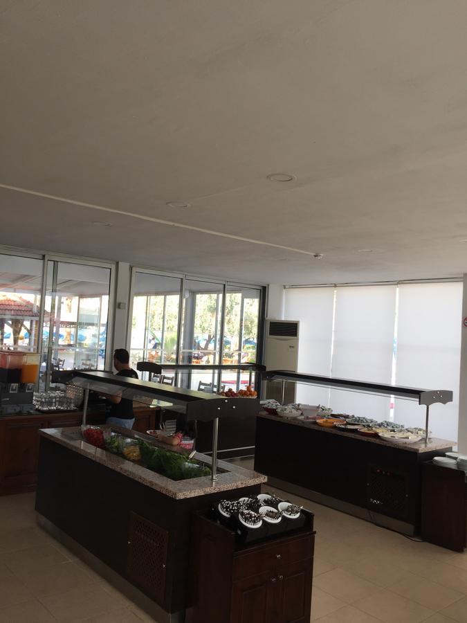 Nagi Beach Hotel Гюмбет Екстериор снимка